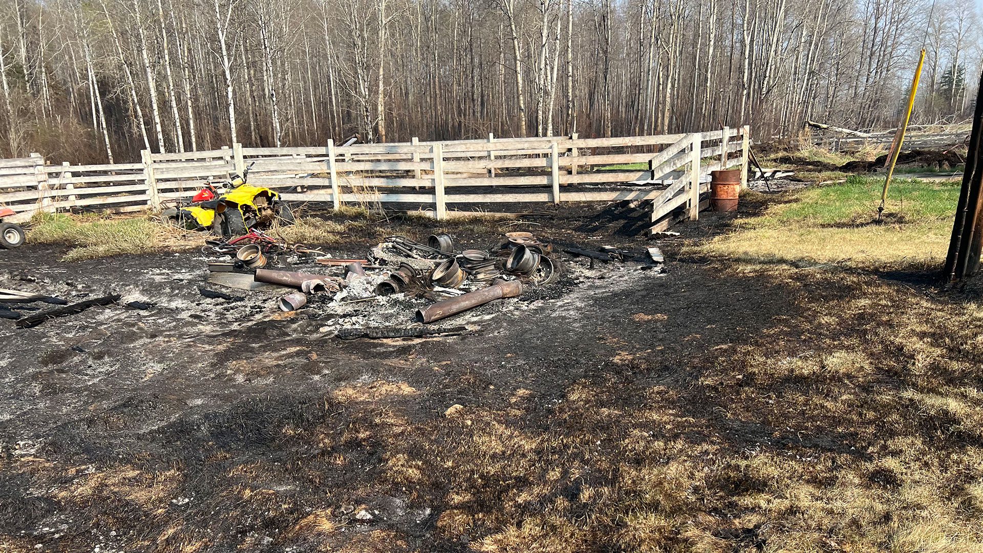 alberta active wildfires